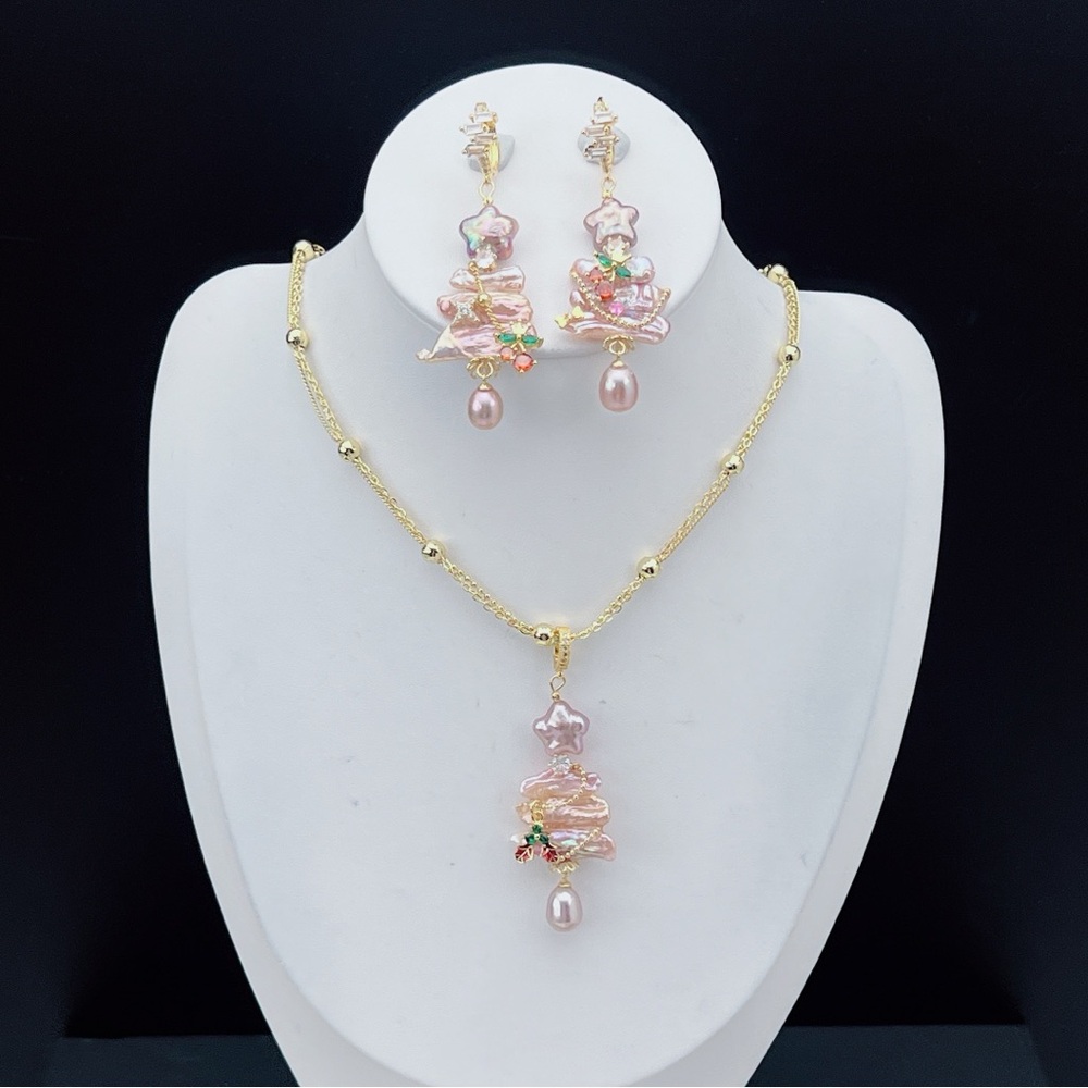 X’mas 08 Handmade Freshwater Baroque Pearl Earrings and Necklace Set